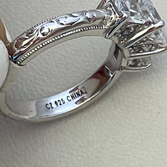 CZ 925 Sterling Silver ring TACORI Size 4 - Picture 8 of 8